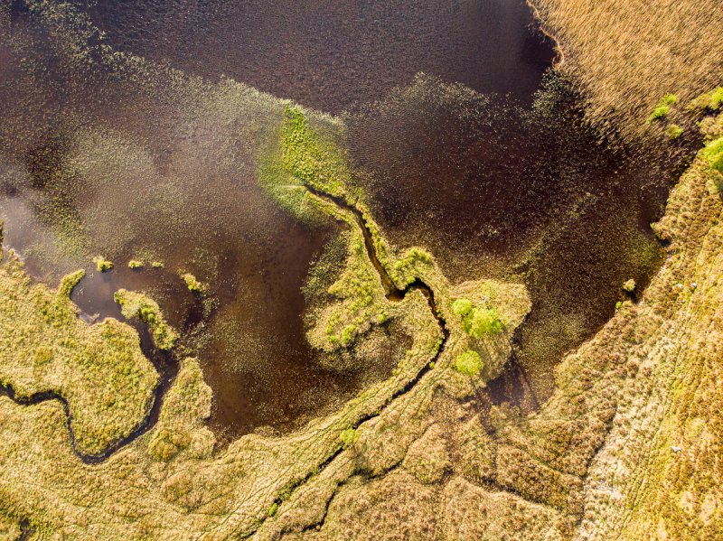 Skotská krajina z dronu