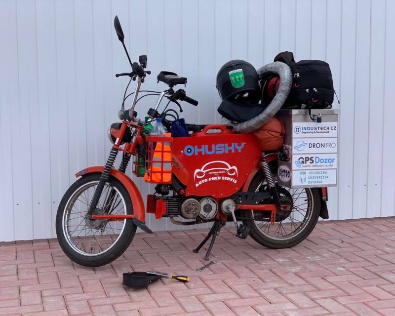 Filip Tomášem na cestách s dronem DronPro na babetě