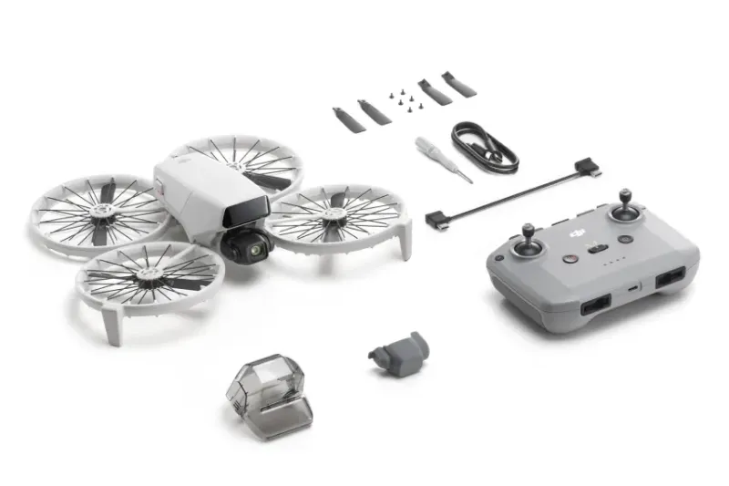 drony-pod-stromeček-flip-855x570_do