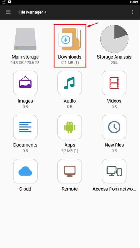 Složka Downloads ve file manageru