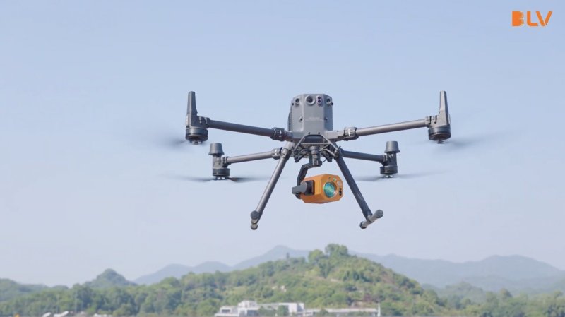 Detekční senzor metanu BL-CH4 na dron Matrice 350 RTK měření metanu