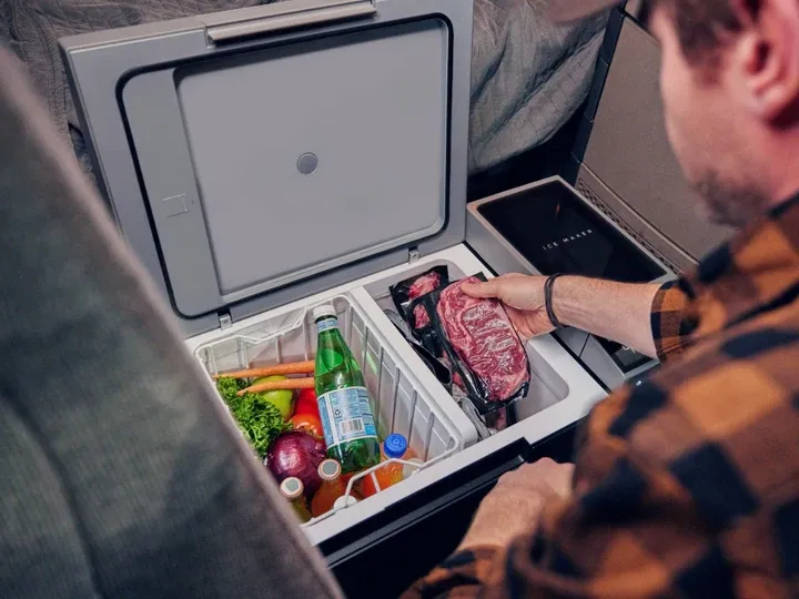 2zónový design chladničky EcoFlow GLACIER