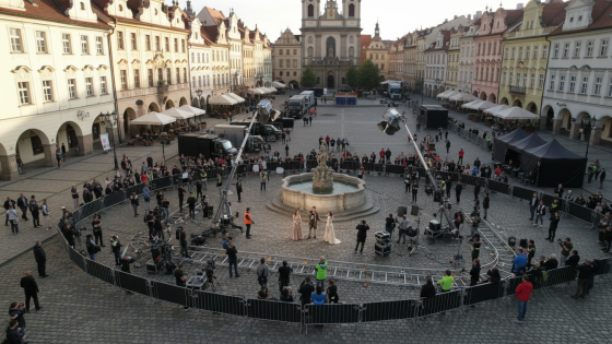 05-tv-reklama-namesti