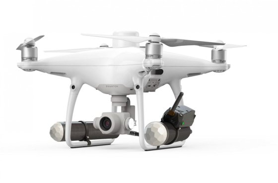 Padákový systém IDRsys pro DJI Phantom 4