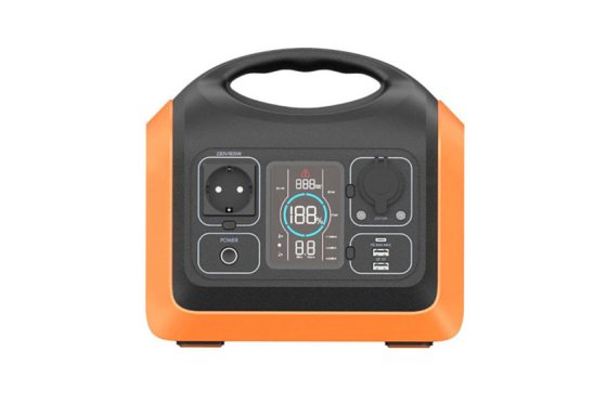 Přenosná nabíjecí stanice DronPro 600W