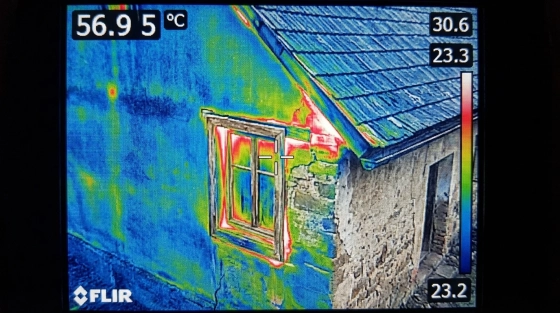 001_close-aerial-thermal-view-of-a