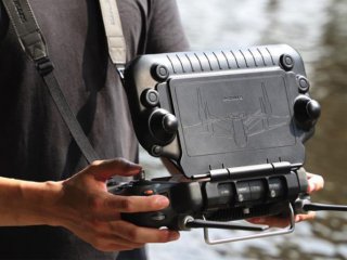 Sluneční clona a kryt dálkového ovladače DJI RC Plus