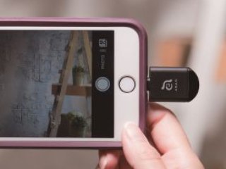 Adam Elements iKlips miREADER 4K Lightning / Micro USB čtečka microSD karet 2in1 - černá