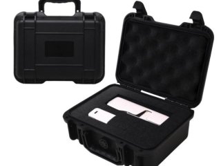 Malý DIY kufr na kameru nebo fotaparát