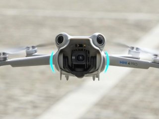 Šedá sluneční clona na objektiv dronu DJI Mini 4 Pro