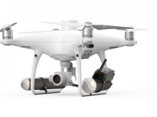 Padákový systém IDRsys pro DJI Phantom 4
