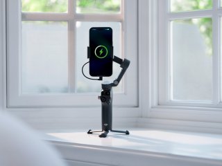 Ruční stabilizátor na mobil DJI Osmo Mobile 8