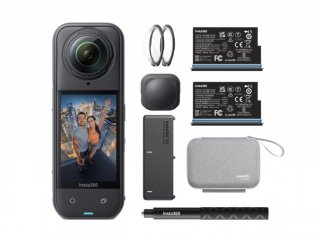 Akční kamera Insta360 X5 Essentials Bundle