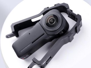 Rám pro připojení dalšího příslušenství na kameru Insta360 ONE RS 1-Inch 360