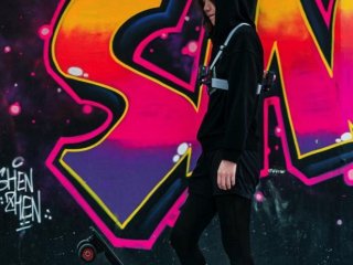 Hrudní popruh s předním a zadním adaptérem pro připojení akční kamery