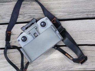 Cynova popruh na dálkový ovladač