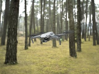 Dron DJI Air 2S Fly More Combo