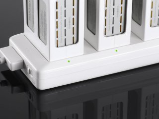 DJI Phantom 4 series nabíjecí stanice pro 3 akumulátory