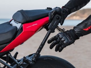 Sada příslušenství pro připevnění kamery Insta360 na motorku