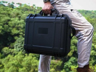 Černý voděodolný kufr na dron DJI Avata