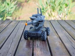 Pneumatiky na kola DJI RoboMaster S1