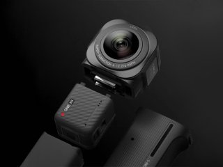 Insta360 ONE RS 1-Inch 360 Lens Upgrade Bundle