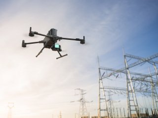 DJI Matrice 400 + DJI Care Enterprise Plus na 1 rok