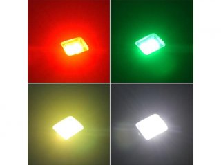 Stroboskopické dobíjecí LED světlo na dron