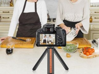 Univerzální stativ na akční kameru