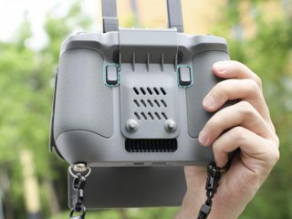 Chránič a sluneční clona pro dálkový ovladač DJI RC 2