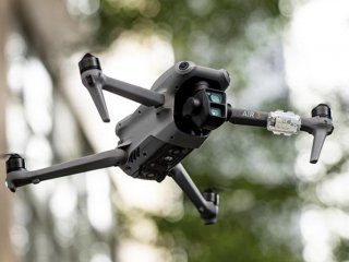 Univerzální stroboskopické LED světlo na dron
