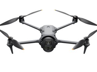 DJI Mavic 4 Pro + DJI RC 2