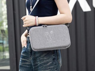 Šedé pouzdro na rameno pro akční kameru Insta360 X5 / X4