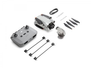 DJI Mini 3 Pro Fly More Combo