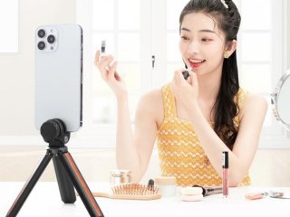 Univerzální stativ na akční kameru