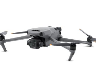 DJI Mavic 3 Fly More Combo