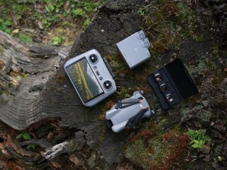 DJI Mini 5 Pro Fly More Combo s DJI RC2