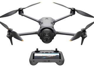 DJI Mavic 4 Pro + DJI RC 2
