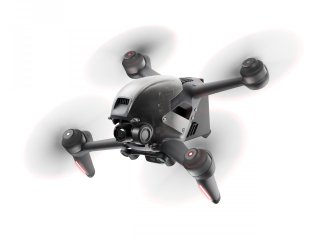 Závodní dron s brýlemi DJI FPV Combo