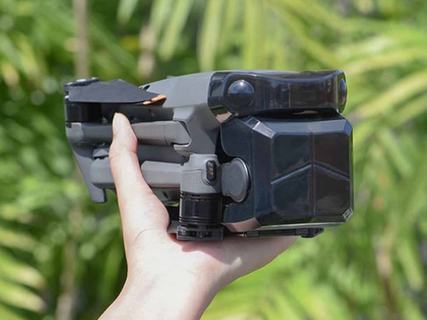 Kryt kamery a předních senzorů na dron DJI Mavic 3 Pro