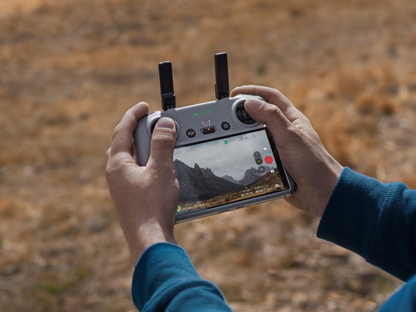 Dálkový ovladač s displejem DJI RC 2