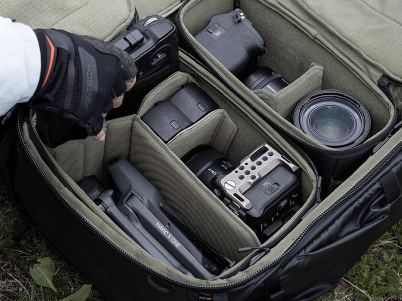 PGYTECH - OnePro Flex batoh 50L + organizér L - Space Black