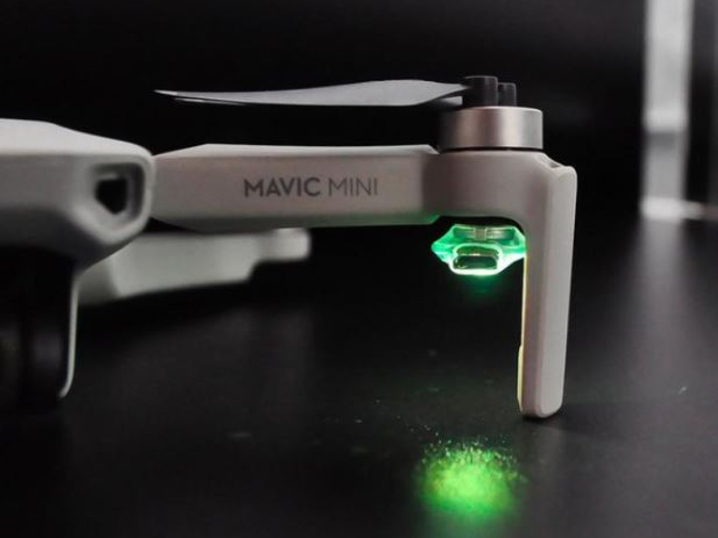 LED světlo na dron DJI Mavic Mini / Mini 2 / Mini 3 / Mini SE / Mavic Air 2 / Air 2S