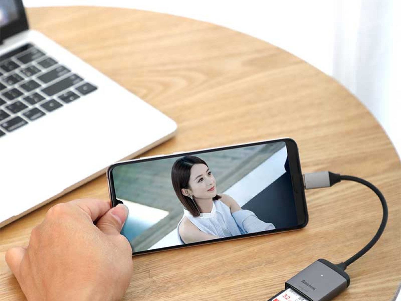 Adapter Baseus USB-C na Card Reader Hub