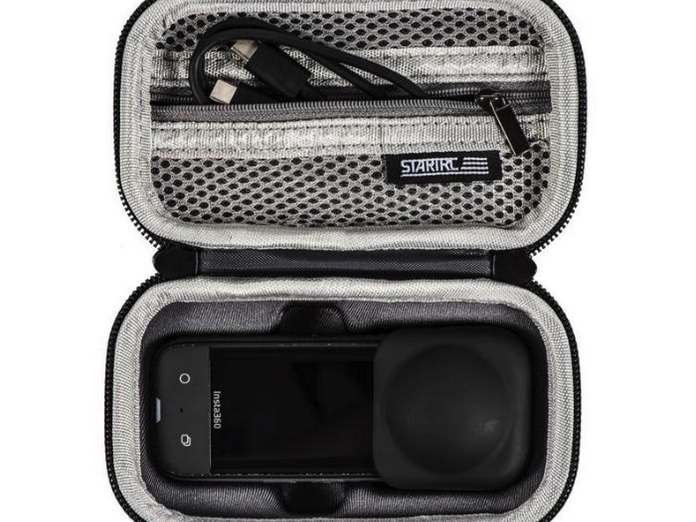 Černé mini pouzdro na kameru Insta360 X3