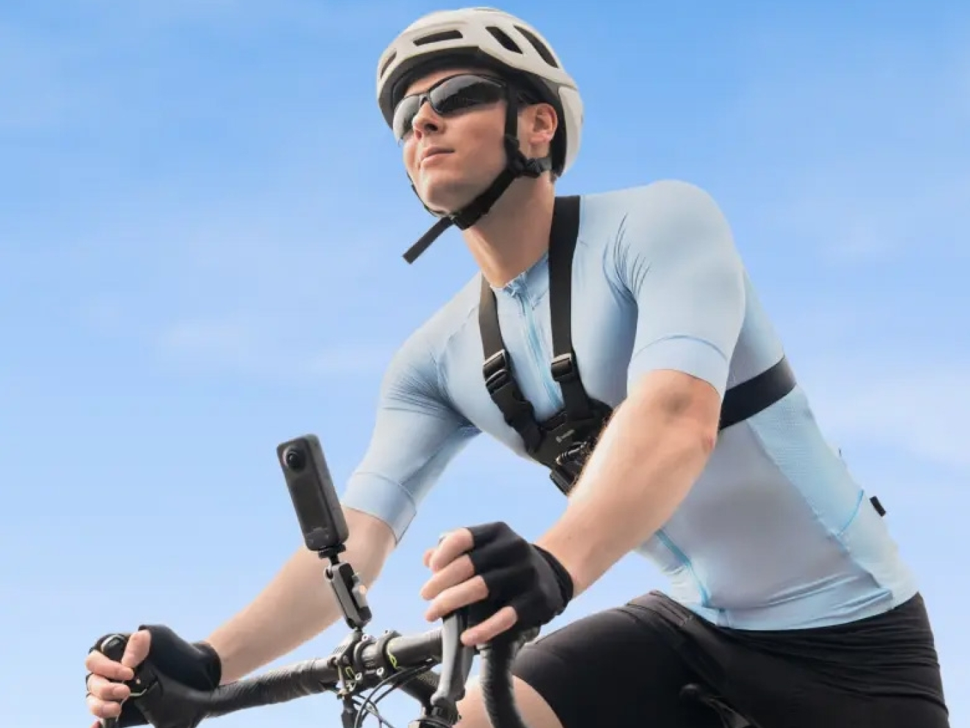 Sada na kolo na kameru Insta360