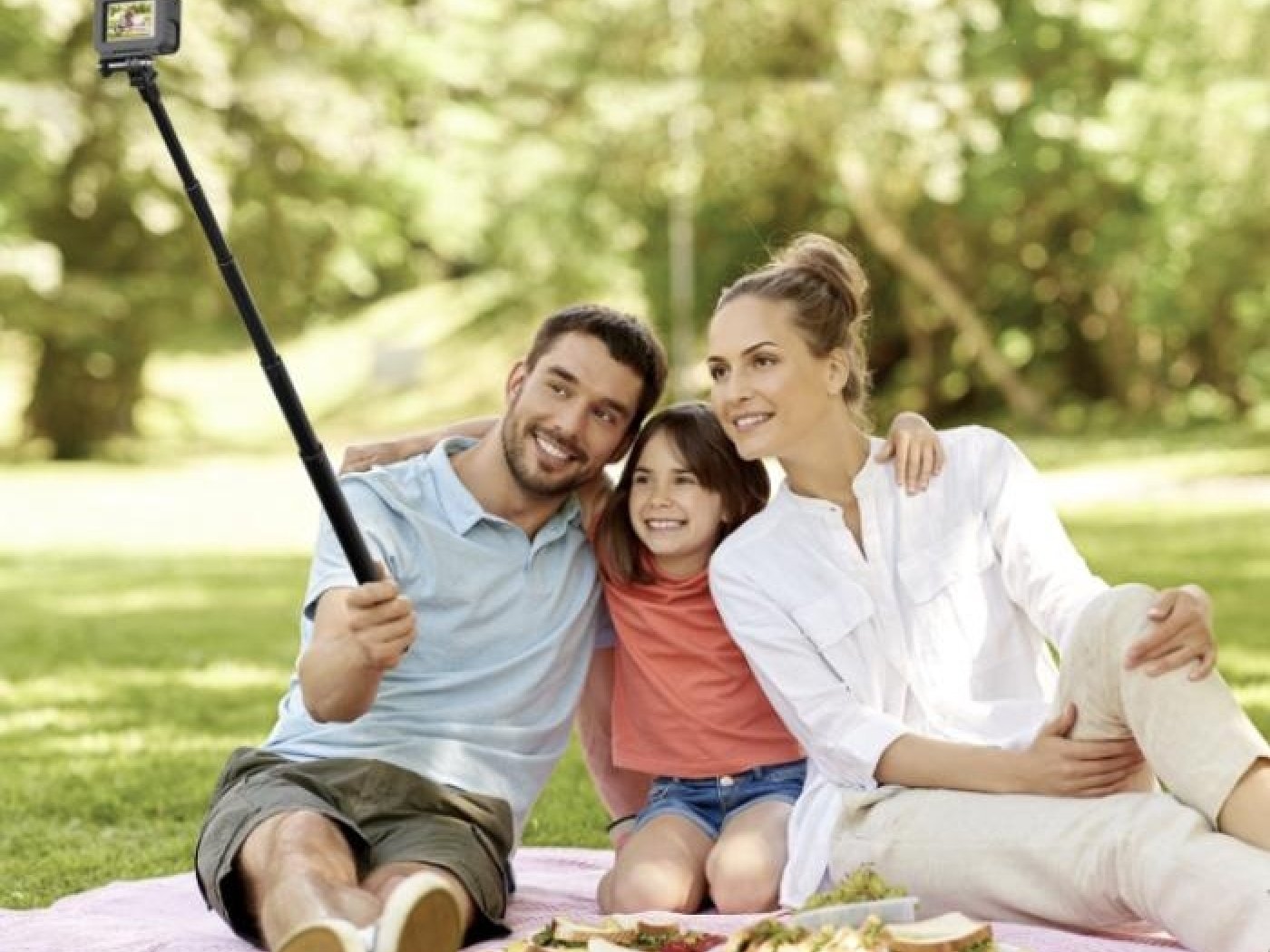 Prodlužující selfie tyč na kameru Insta360 X3 / X2 / One RS (73,5 cm)