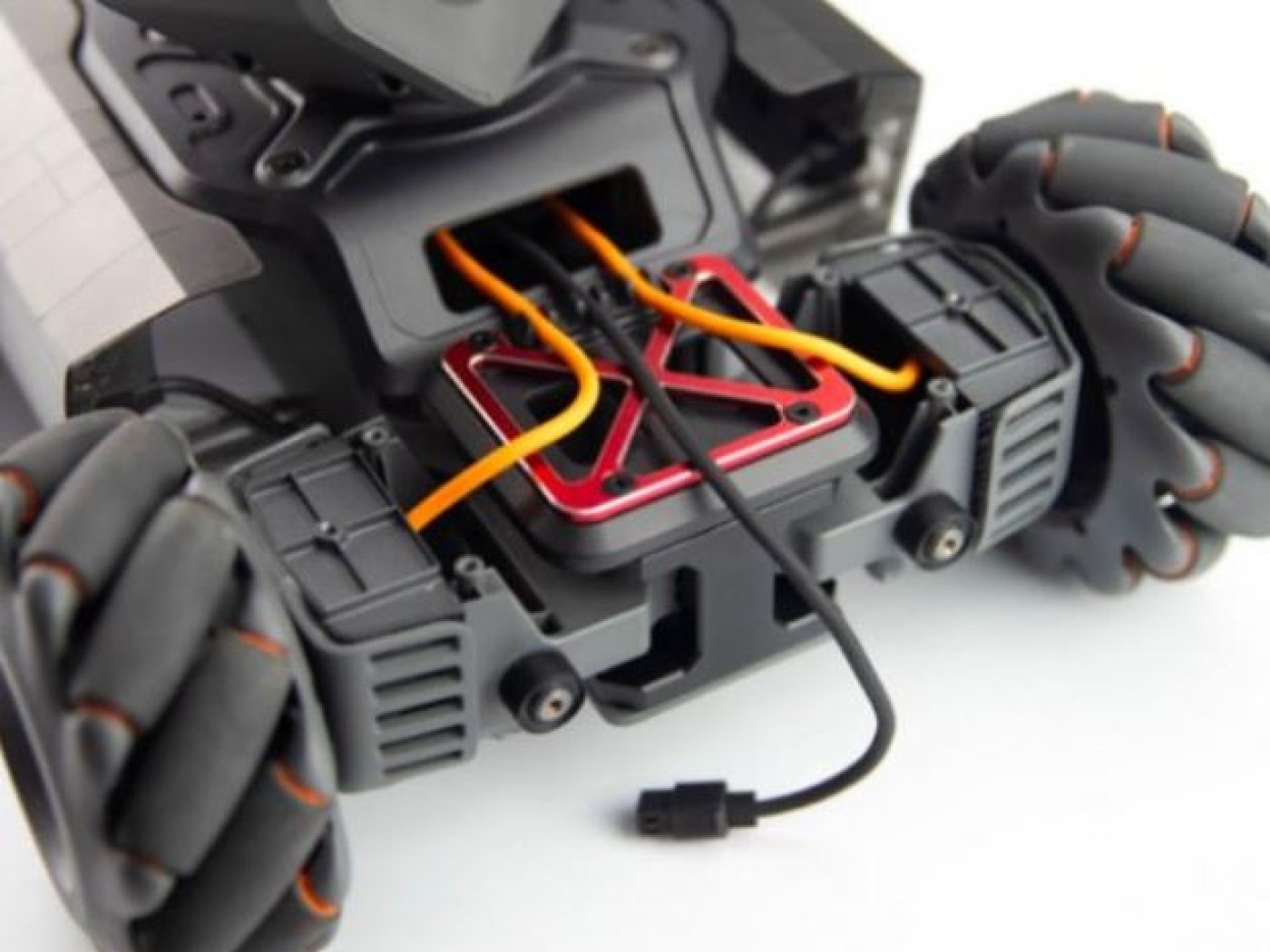 Hliníková výztuha přední části DJI RoboMaster S1