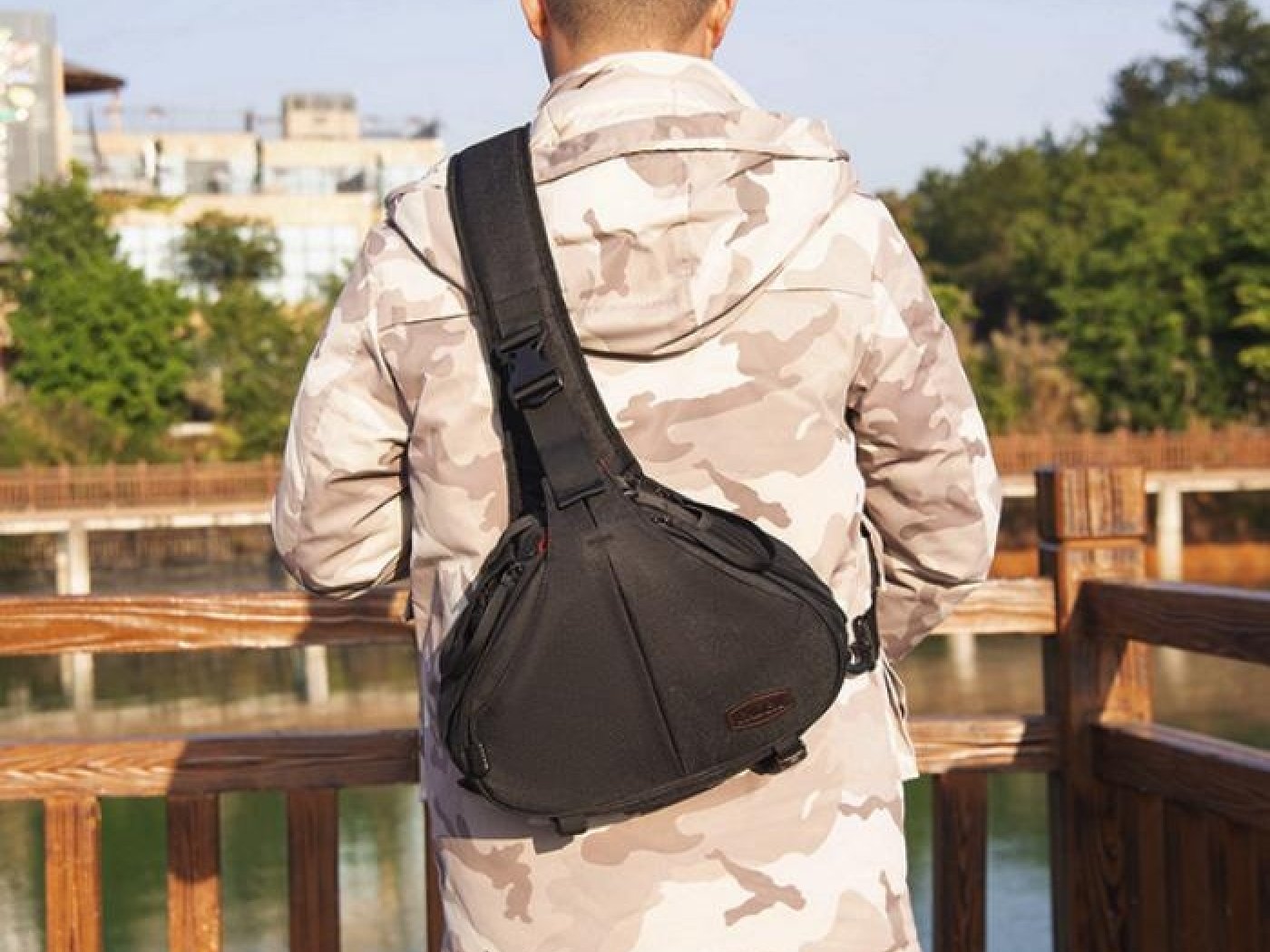 Cross-body fotobrašna