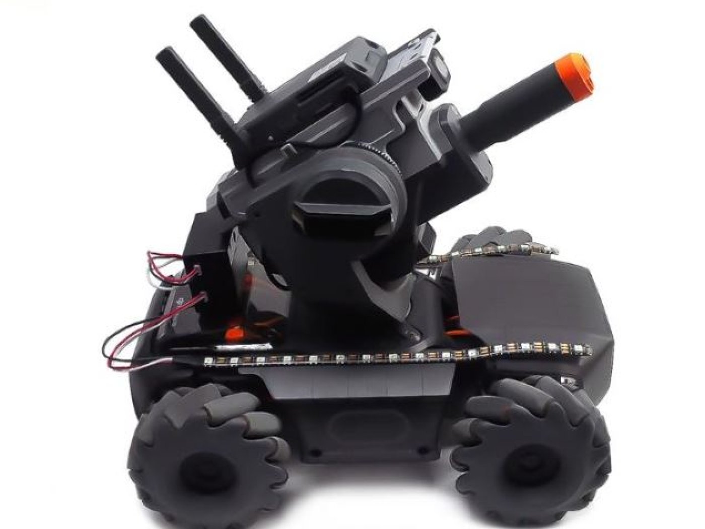 Led osvětlení s ovládáním na DJI RoboMaster S1